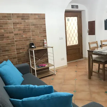 Le Sirene Holiday House Holiday home *